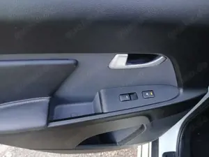 Kia Sportage Sportage 2.0 CRDi 4WD Attract Bild 4