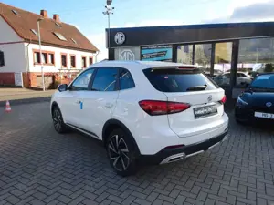 MG ZS 1.5 Hybrid+ Luxury MY25 Bild 2