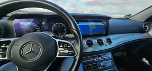 Mercedes-Benz E 220 E 220 d T 9G-TRONIC Avantgarde