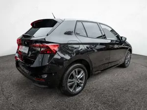 Skoda Fabia 1.0 TSI Tour LED ALU PDC KAMERA Bild 3