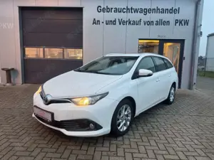 Toyota Auris Touring Sport*TEMPOMAT*GJREIFEN*KLIMAAUTO