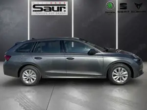 Skoda Octavia Combi Selection 1.5 TSI DSG PDC SHZ KLIMA SMART LI Bild 3