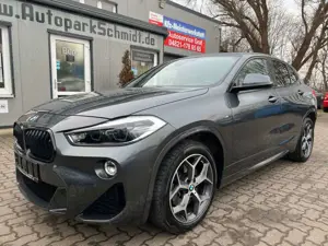 BMW X2 20i M-PAKET°AHK°AUTOM°SZHG°NAVI°ALCANTARA°ALU