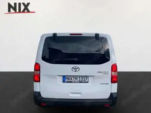 Toyota Proace Verso 75kWh Electric Comfort L2 9-Sitzer Bild 4