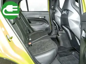 Abarth 600e Scorpionissima Sportpaket Bluetooth Navi LED Bild 4