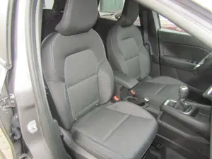 Mitsubishi ASX PLUS 1.3 T-Benziner 6-Gang TEMPOMAT LED SITZHEIZUN Bild 5