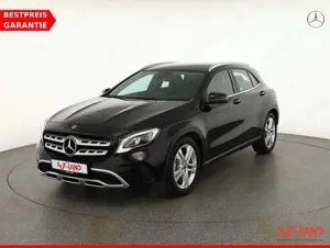 Mercedes-Benz GLA 180 Urban LED Navi Tempomat Sitzheizung PDC