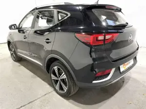 MG ZS EV Luxury Automatik Leder LED ACC Navi Pano Bild 2