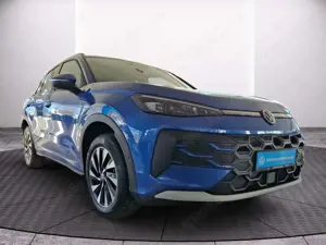 Volkswagen T-Roc Life 1.5 l eTSI               LED+ Kamera Navi Al Bild 3