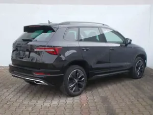 Skoda Karoq 1.5 TSI Sportline * DSG * Navi *AHK *360° Bild 5