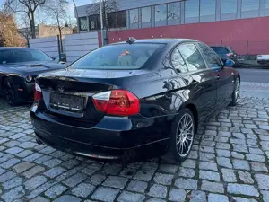 BMW 320 320i Automatik Klima Limousine