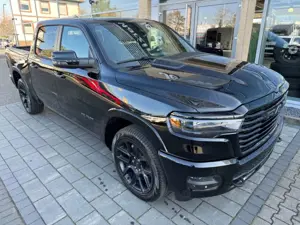 Dodge RAM 1500 Laramie Night Head UP MY25 Hurricane Beifahre Bild 3