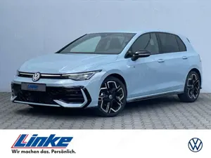 Volkswagen Golf VIII 1.5 eTSI DSG R-Line AHK/360°Kamera/HUD/Navi