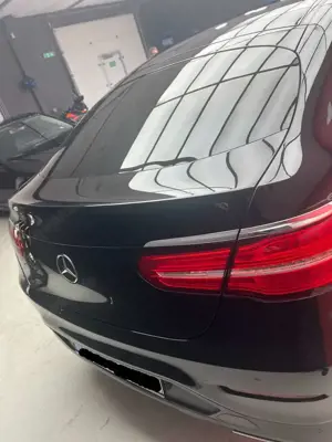 Mercedes-Benz GLC 250 GLC-Coupe Coupe 4Matic 9G-TRONIC Exclusive Bild 3