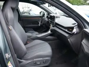 CUPRA Terramar America's Cup Limited Edition 1.5 e-Hybrid Bild 2