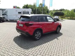 Suzuki Vitara 1.4 Boosterjet Hybrid Comfort "Vorführfahrzeug" Bild 4
