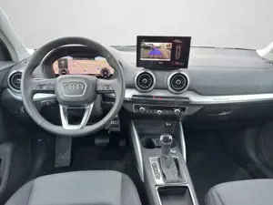 Audi Q2 35 TFSI S line S tronic NAVI KAMERA ACC Bild 4