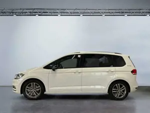 Volkswagen Touran Comfortline 1.5 TSI DSG Abstandstempomat Bild 3