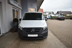 Mercedes-Benz Vito Kasten 114 CDI lang Autom. PDC Klima Tempom Bild 3