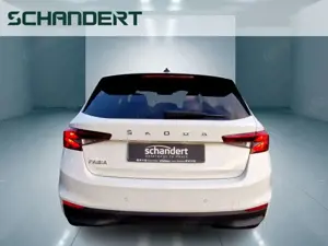 Skoda Fabia 1.0 MPI Active LED Klima Sitzheizung DAB PDC Bild 3