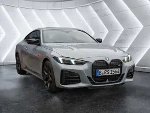 BMW 440 Mi Coupe xDrive Individual HUD LASER 360° Bild 2