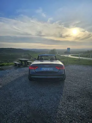 Audi A5 Cabrio 3.0 TDI DPF quattro S tronic