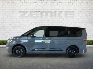Volkswagen T7 Multivan Edition 2,0 TSI DSG LÜ Leder Navi StandHZG AHK-kla Bild 2