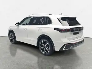 Volkswagen Tiguan TIGUAN 1.5 ETSI DSG R-LINE NAVI LED-MATRIX HUD IQ- Bild 5