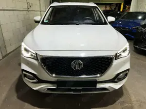 MG HS COMFORT*2200KM*XENON*PANO*360*KEYLESS*FAP* Bild 2