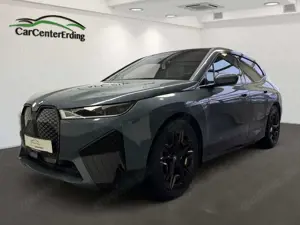 BMW iX M60*Laser*ACC*360*PanoSkyLounge*BW*AHK*22"