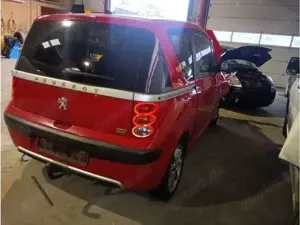 Peugeot 1007 Premium Bild 3
