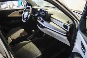 Suzuki Swift 1.2 DUALJET HYBRID Comfort CVT Topangebot! Bild 4