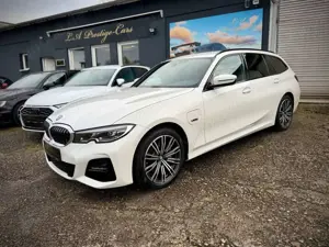 BMW 320 e Touring X-Drive M-Sport Paket*LED*ANK*