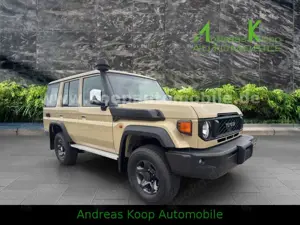Toyota Land Cruiser GRJ 76 LX-G 4,0i V6 Euro-6e SOFORT Bild 2