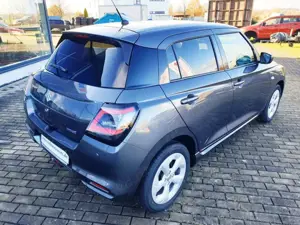 Suzuki Swift 1.2 Hybrid MT Comfort (UZ) Bild 5