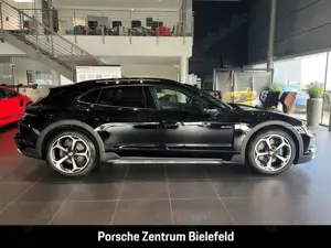 Porsche Taycan 4 Cross Turismo BOSE LED-Matrix Panorama Bild 4