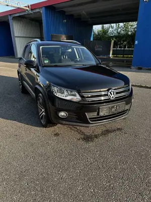 Volkswagen Tiguan Sport  Style 4Motion