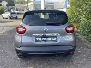 Renault Captur Intens TCe 90 Kamera+PDC hi Klima Navi Bild 5