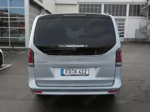 Mercedes-Benz V 300 d lang Style Distronic Easy Pack 360° Bild 4