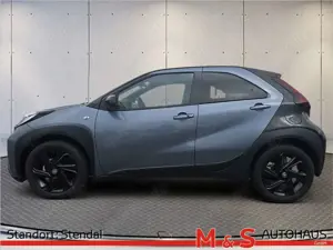 Toyota Aygo X 1.0 Pulse Komfort Paket KAMERA LED Bild 3