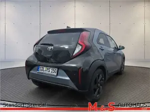 Toyota Aygo X 1.0 Pulse Komfort Paket KAMERA LED Bild 4