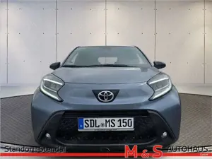 Toyota Aygo X 1.0 Pulse Komfort Paket KAMERA LED Bild 2