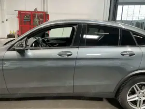 Mercedes-Benz GLC 250 d 4Matic 9G-TRONIC AMG Line Bild 2