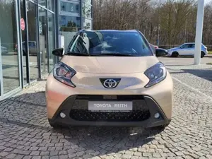 Toyota Aygo X Play Team Deutschland ACC Apple CarPlay Android Au Bild 4