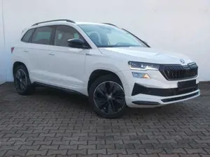 Skoda Karoq Sportline 2.0 TSI 4x4 ACC LED AHK !!! Bild 4