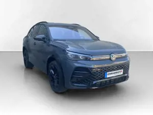 Volkswagen Tiguan R-Line 2,0 l TDI SCR 4MOTION 142 kW (193 PS) 7-... Bild 3