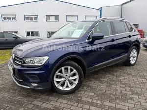 Volkswagen Tiguan Highline ACC*AHK*LED*Spurhalteass.*DSG
