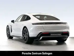 Porsche Taycan 4 Black Edition PANO SportDesign 21'' Beifahrer Bild 3