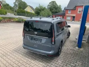 Ford Tourneo Connect L2 4x4 Allrad Bild 3