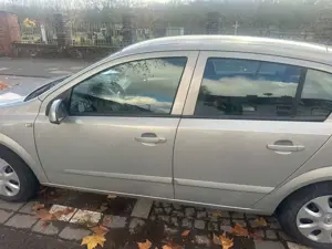 Opel Astra 1.4 Bild 5